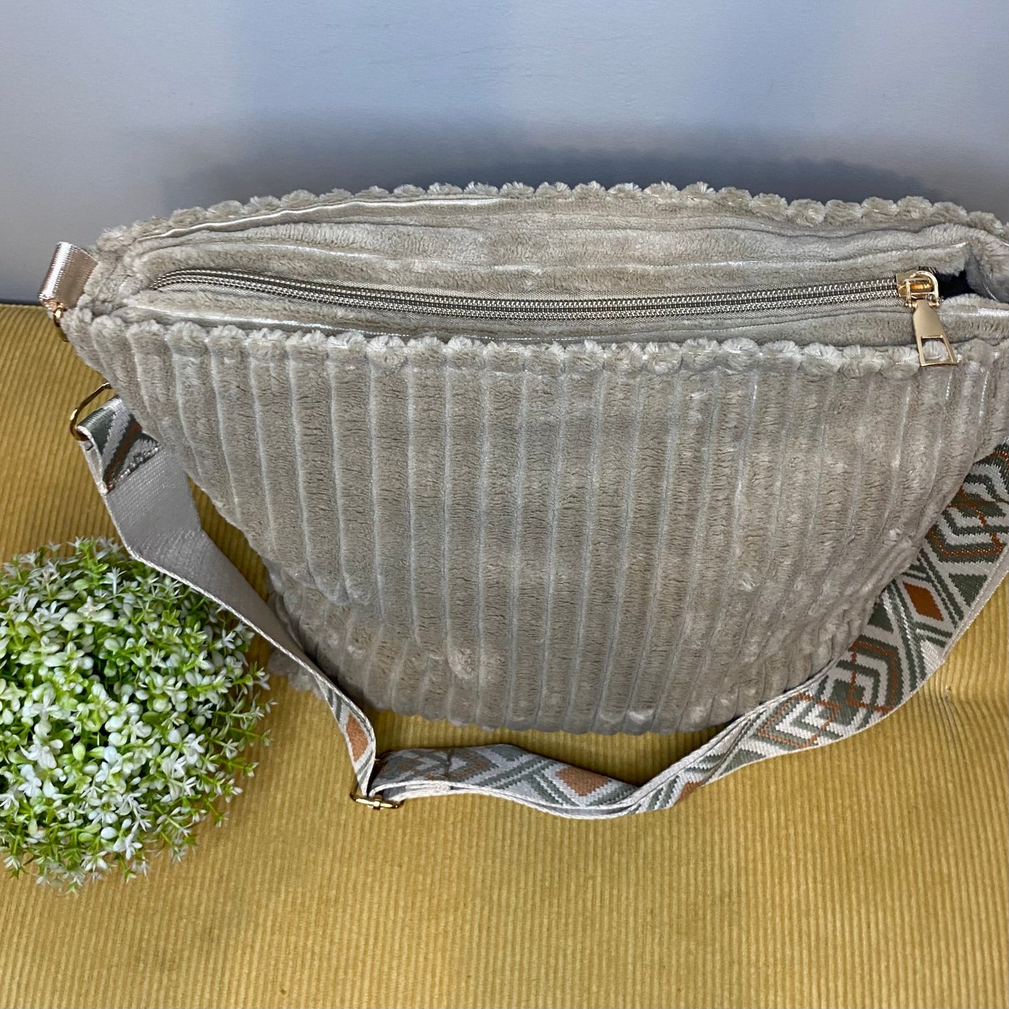 Willow - Corduroy Shopper Purse - PREORDER